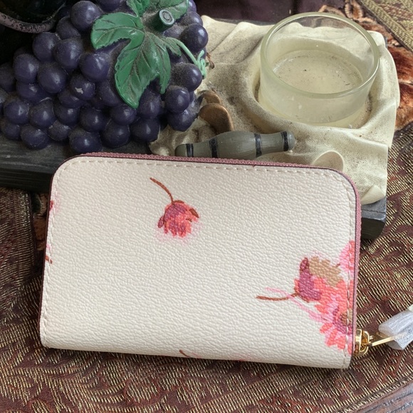 SOLD⛔️Authentic COACH 1941 coated floral canvas/smooth leather zip around wallet - Picture 8 of 9